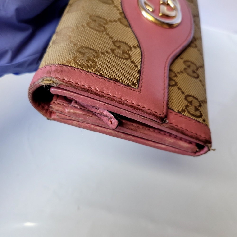 Gucci Bifold Interlocking GG Wallet - Picture 6 of 11